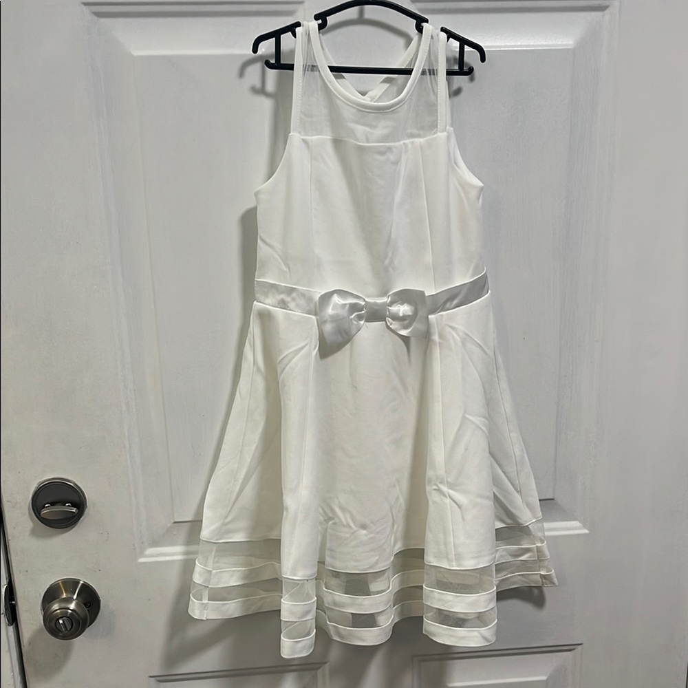 Elegant White Kids Dress with Bow